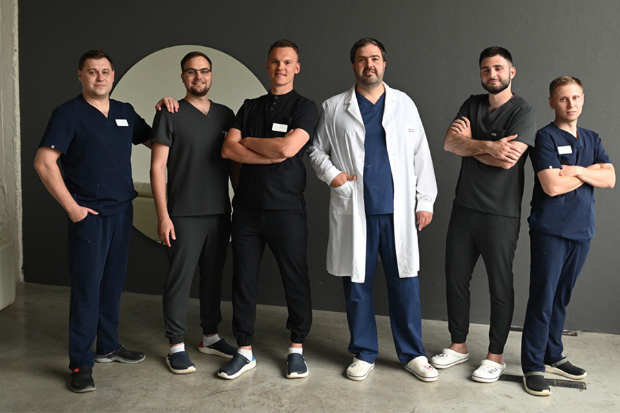 Специалисты